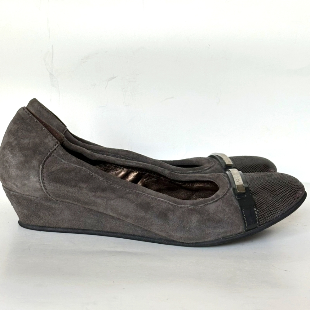 AGL Gray Suede Cap Toe Slip On Bar Wedge Heel Dress Shoe Pump size 37